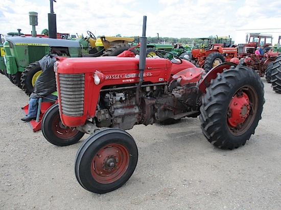 1554- MASSEY FERGUSON 65 TRACTOR