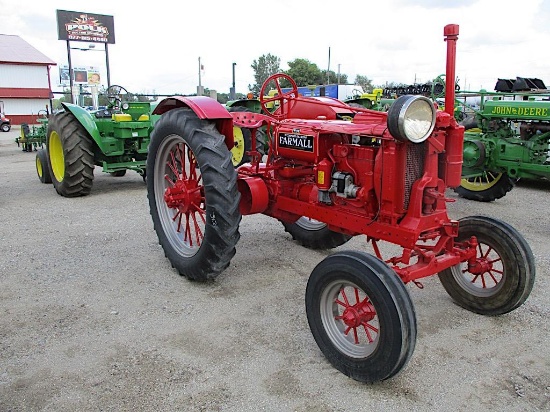 97953-INTERNATIONAL F-14 TRACTOR