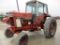 IH 1086 TRACTOR