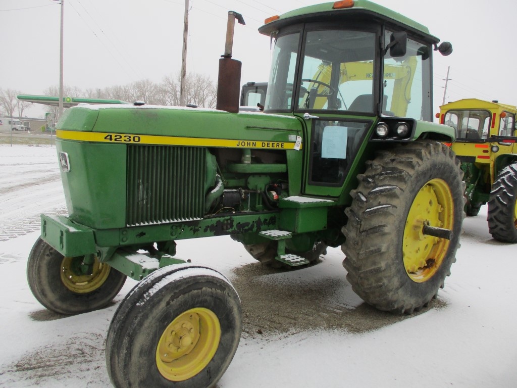 Jd 4230 Tractor Farm Machinery Implements Tractors Online Auctions Proxibid
