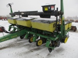 3745-JD 7200 6R PLANTER, NO TILL, DRY, MARKERS, VAC, CROSS FILL AUGER, SELLS W/ MONITOR