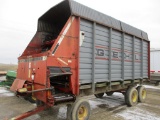 3811-GEHL 970 SILAGE WAGON