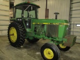 94637-JD 4240 TRACTOR