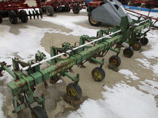 3426-JD 6R CULTIVATOR
