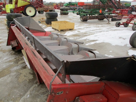 3556-C-IH 1063 CORN HEAD, 6R