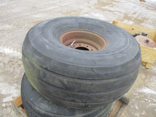 3636-(2) 21.5L-16.1 TIRES & RIMS