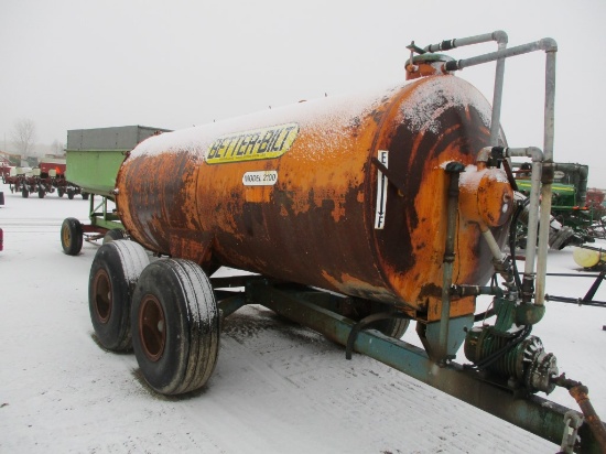 3708-BETTER BILT MODEL 2100 LIQUID MANURE TANK