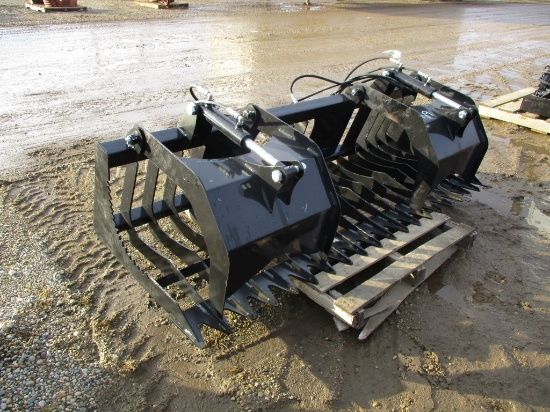 3949- SKID LOADER MOUNT GRAPPLE