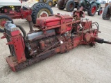 5715-IH 560 TRACTOR