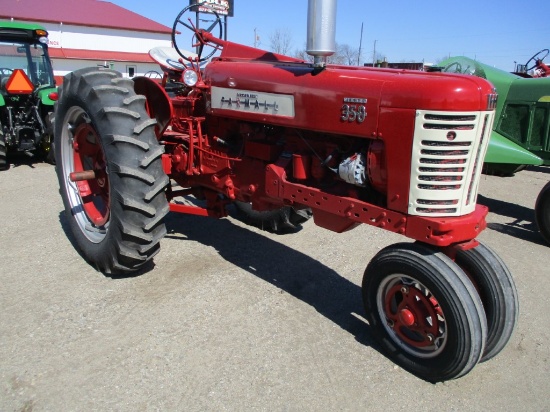 4884-IH 350 TRACTOR