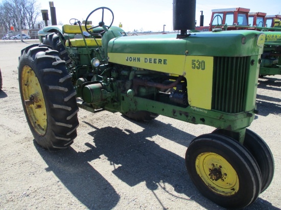 94438-JD 530 TRACTOR