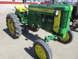 4368-JD 320 S TRACTOR