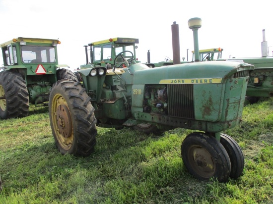 98814 - JOHN DEERE 2510