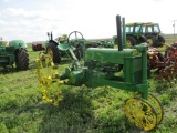 98796 - JOHN DEERE B UNSTYLED