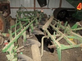 98811 - JOHN DEERE 3 BTM, HYD LIFT PLOW