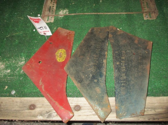 1112-OLIVER CHILLED PLOW SHARES (3), NOS
