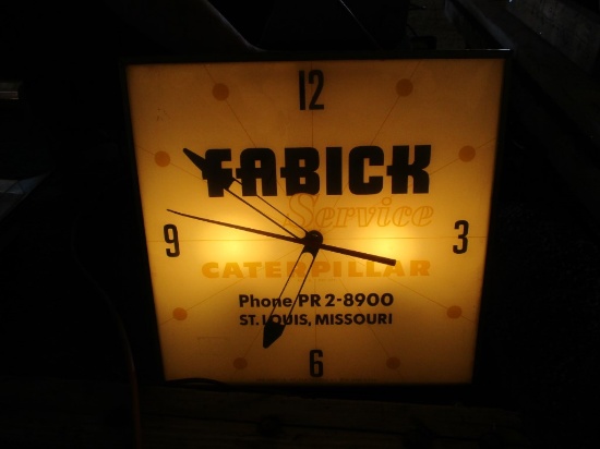 86282-FABICH CLOCK