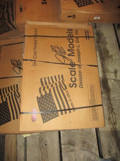 98884-COCKSHUTT 70 PEDAL, NIB