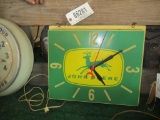 86281-JOHN DEERE PLASTIC CLOCK