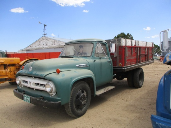 9094- FORD F-600 TRUCK