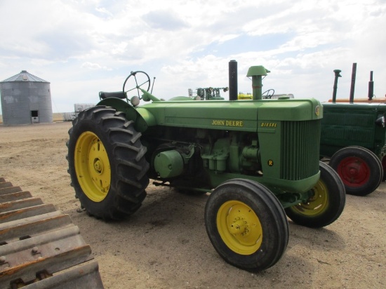9105- JOHN DEERE R, FLATBACK