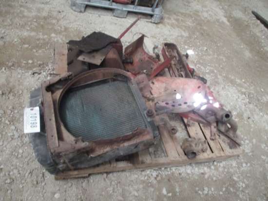 10198- PALLET OF IH MISC. PARTS