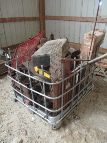 10200- PALLET OF IH MISC. PARTS