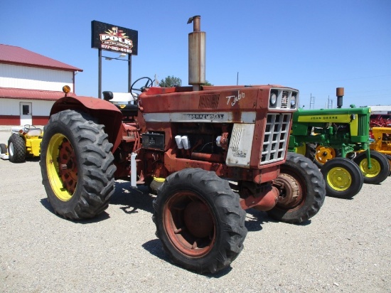 6454-INTERNATIONAL HARVESTER 1066