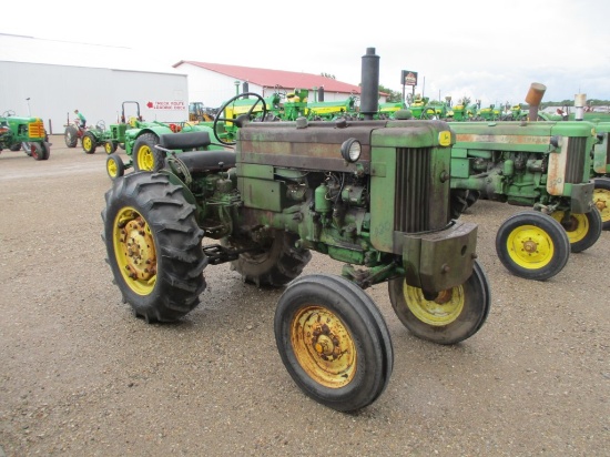 7955-JOHN DEERE 420 S