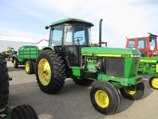 8372-JOHN DEERE 2955