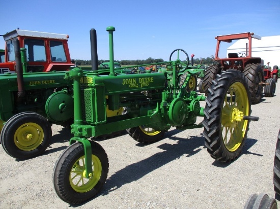 8521-JOHN DEERE BNH UNSTYLED