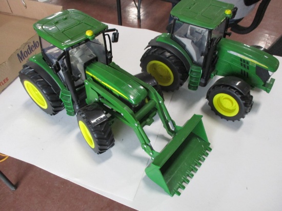 4182-(2) JD 6210 R, 1/16 SCALE