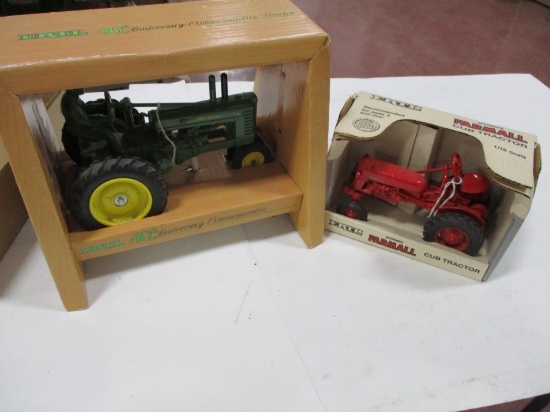 4399-JD A, FARMALL CUB, NIB, 1/16 SCALE