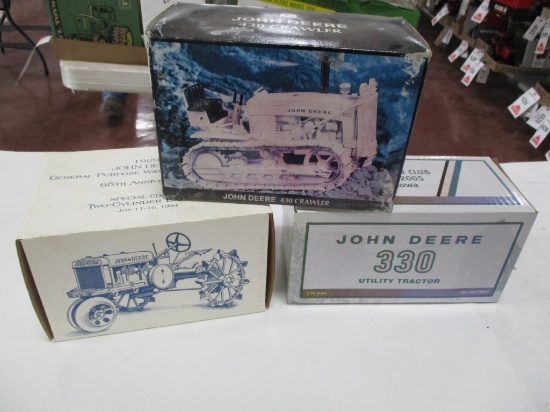 4987-JD GPWT, JD 330, JD 430 CRAWLER, NIB, 1/16 SCALE