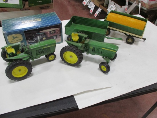 5139-JD 4620, JD NEW GEN, (2) JD WAGONS, JD TRUCK