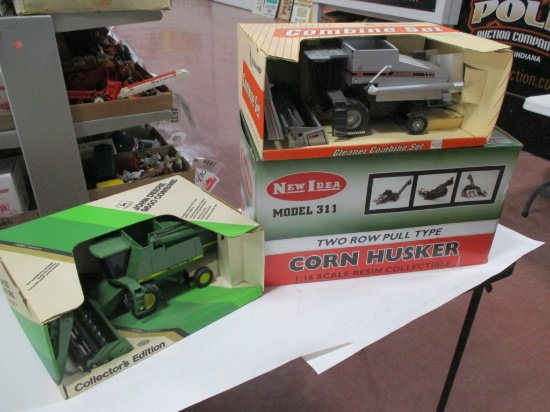 5214-NI CORN PICKER, JD 9600 COMBINE, GLEANER R62 COMBINE