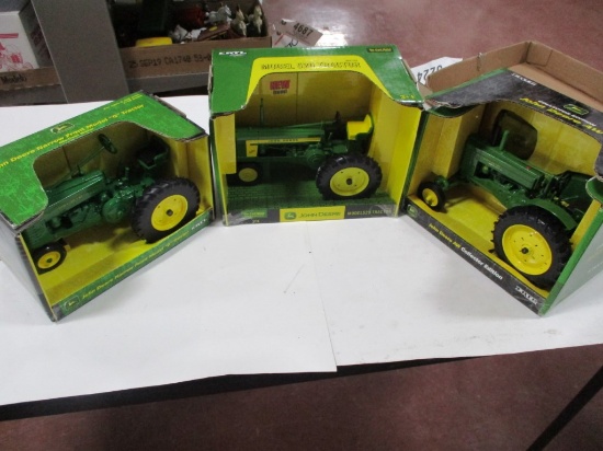 5224-JD 520, JD G, JD AW, NIB, 1/16 SCALE