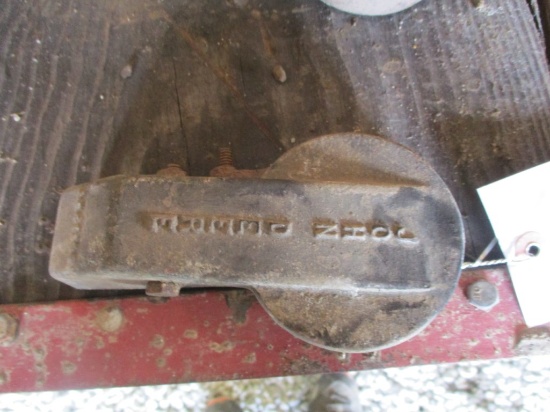 99133- JOHN DEERE RAIN CAP AR41709