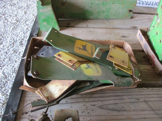 99144- FLAT OF JOHN DEERE NEW GEN SEAT BRACKETS