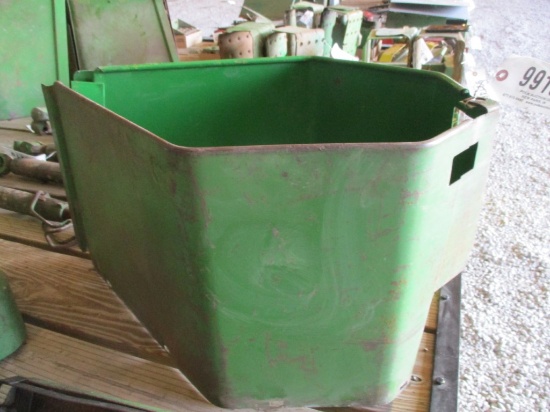 99150- JOHN DEERE 5010 DUST SHIELDS (2)