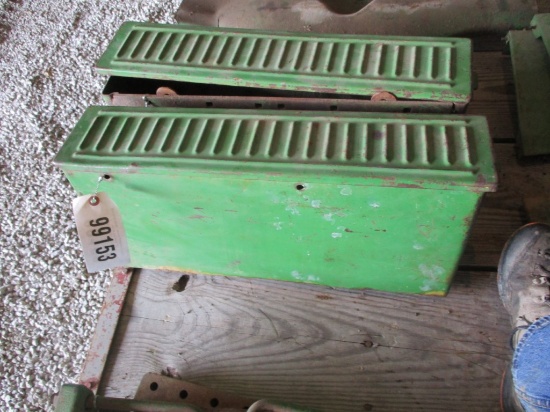99153- JOHN DEERE NEW GEN STANDARD OR UTILITY BATTERY BOX w/ LID