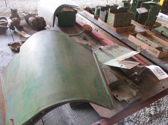 99227- JOHN DEERE 4020 DUST SHIELDS w/ PLATFORM PARTS