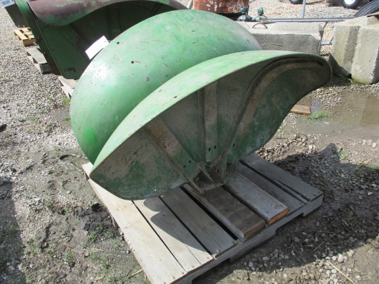 99287- JOHN DEERE STANDARD NEW GEN FENDER SET (2)