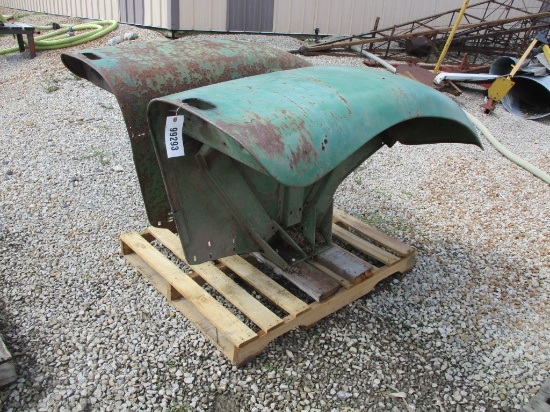 99293- JOHN DEERE NEW GEN LARGE STANDARD FENDER SET (2)