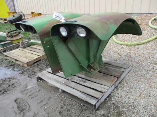 99300- JOHN DEERE NEW GEN LARGE STANDARD FENDER SET (2)