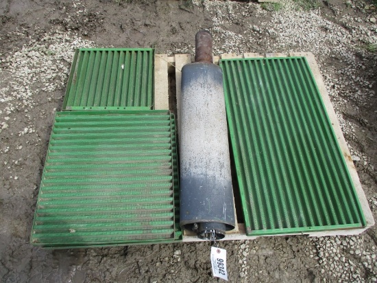 99342- PALLET OF MISCELLANEOUS JOHN DEERE PARTS
