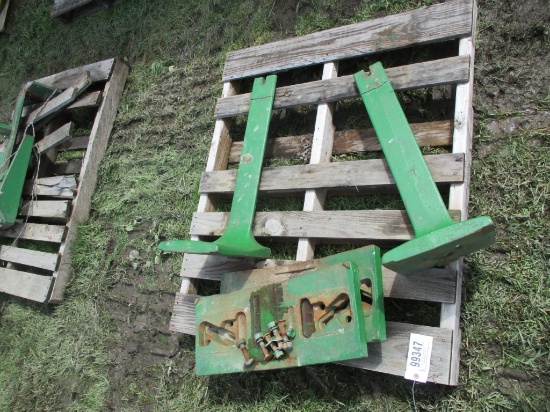 99347- JOHN DEERE 4 PIECE FRONT WEIGHT SET **(all one money)