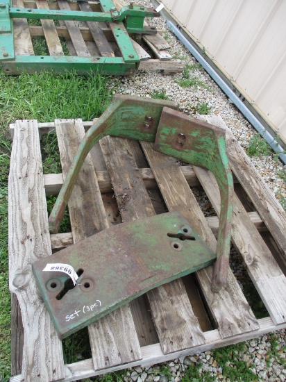 99368 - JOHN DEERE NEW GEN 3 PIECE WEIGHT SET - 5010,5020, 6030 ** (all one money)