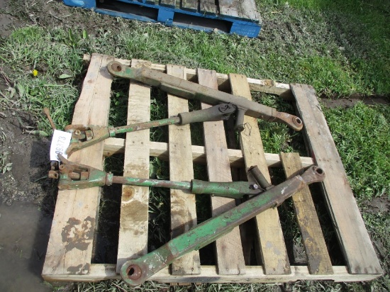 99373- JOHN DEERE 3PT HITCH