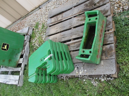 99376- JOHN DEERE SUITCASE WEIGHTS & BRACKET x 7